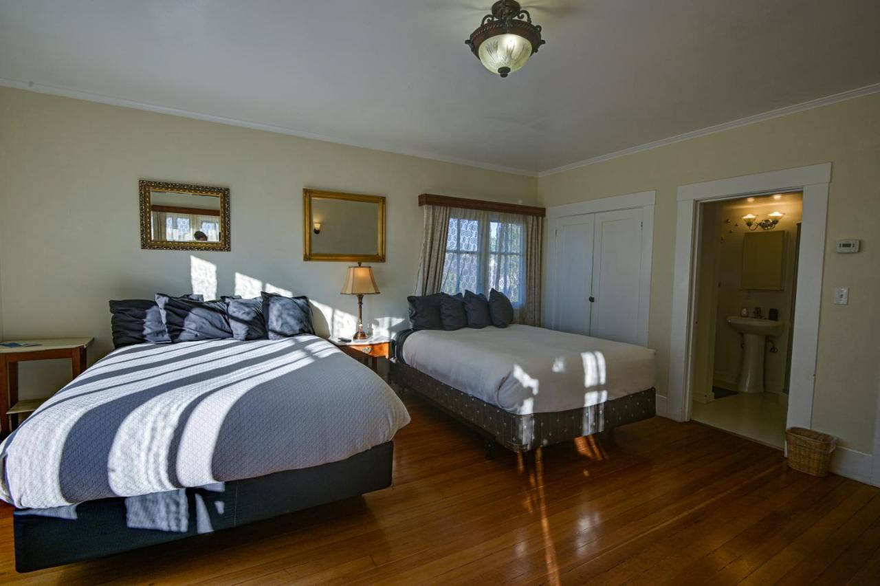 The Captains Quarters Fort Bragg Exteriér fotografie