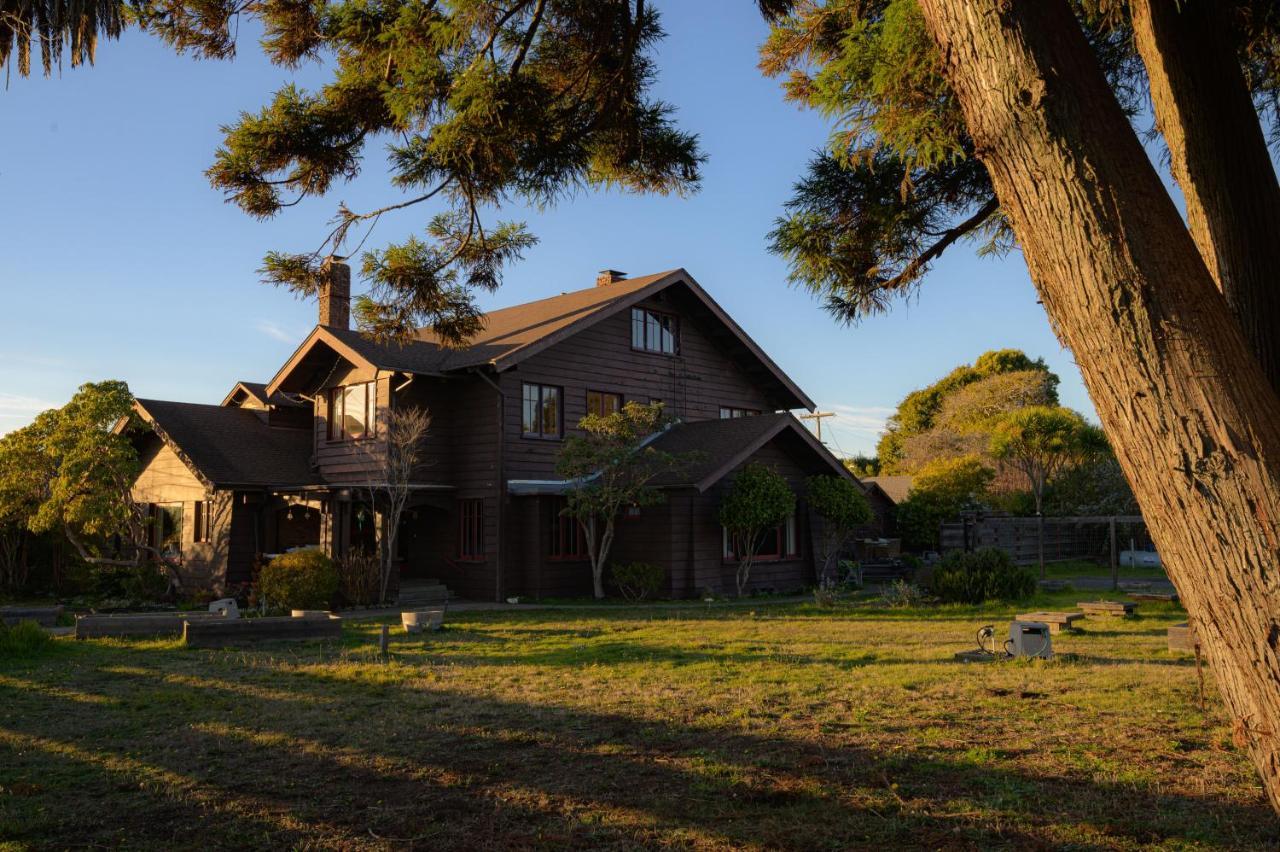 The Captains Quarters Fort Bragg Exteriér fotografie